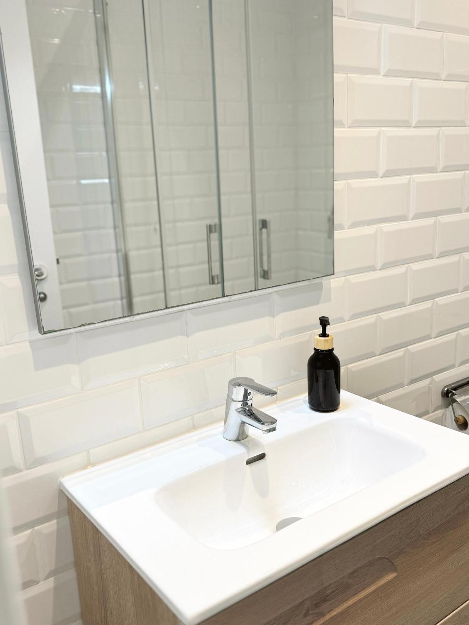 גיברלטר Central Penthouse Double Room Ensuite - Grand Central House מראה חיצוני תמונה