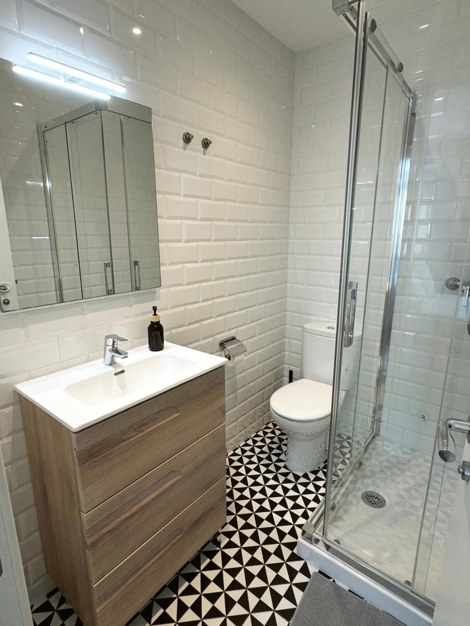 גיברלטר Central Penthouse Double Room Ensuite - Grand Central House מראה חיצוני תמונה